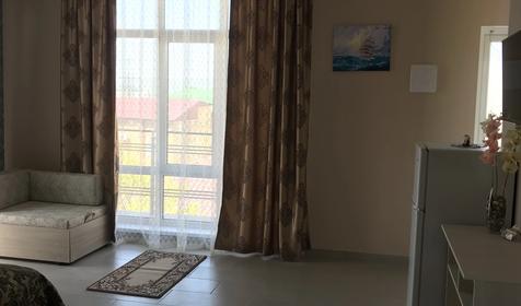 Апартаменты-студио с кухней. Повышенной комфортности. Имеется свой балкон и вид на море, горы и год.