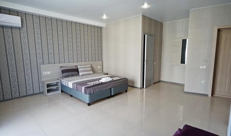 Четырехместный комфорт с балконом