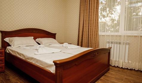 Полулюкс четырехместный двухкомнатный (с балконом)