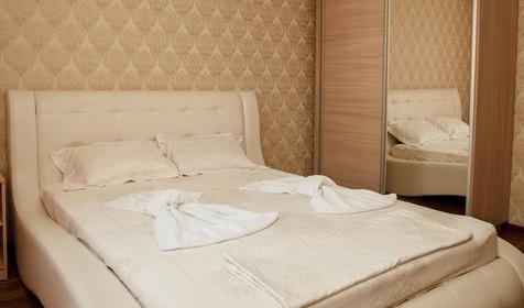 Полулюкс четырехместный двухкомнатный (с балконом)