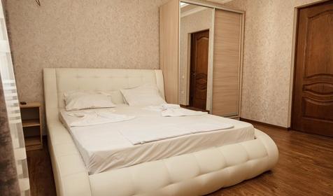 Люкс четырехместный двухкомнатный