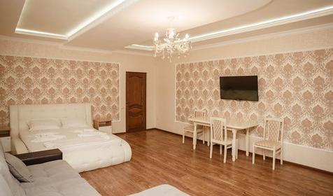 Люкс пятиместный двухкомнатный