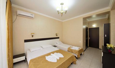 Стандарт трехместный (без балкона, 1 этаж)