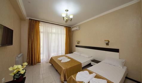 Стандарт трехместный (с балконом)