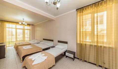 Стандарт четырехместный (с балконом)