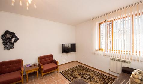 Трехместный двухкомнатный семейный. Гостевой дом Каталония, г. Анапа