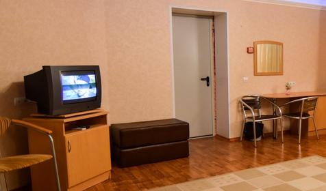 Двухместный двухкомнатный №3 (цокольный этаж)