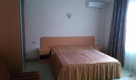 Люкс четырехместный двухкомнатный №15