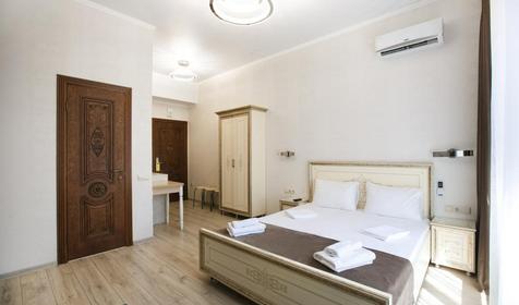 Студия панорама ривер с кухней