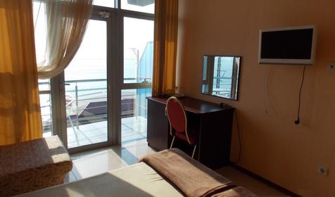 Комфорт с балконом и панорамным видом на море (5, 6 номер)