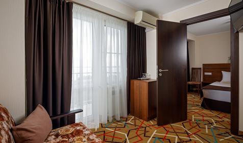 Семейный двухкомнатный. Пансионат Приветливый берег, Геленджик