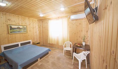 Четырехместный двухкомнатный люкс