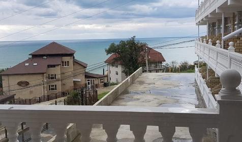 Стандарт трехместный с балконом (Нижний корпус)