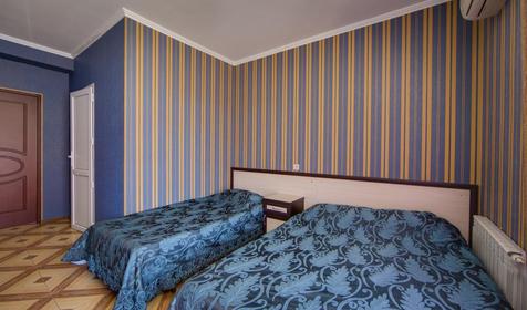 Стандарт трехместный (с балконом)