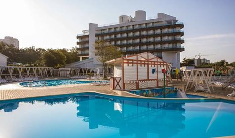 Alean Family Biarritz (Алеан Фэмили), Геленджик