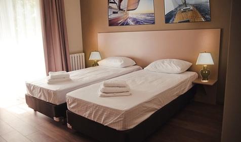 Студия трехместный с балконом (вид на море)