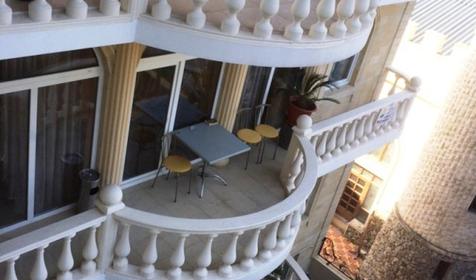 Люкс 4-местный 3-комнатный