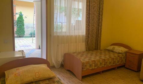 Эконом трехместный