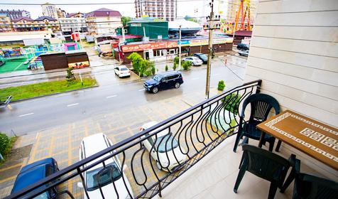 Четырехместный стандарт с балконом