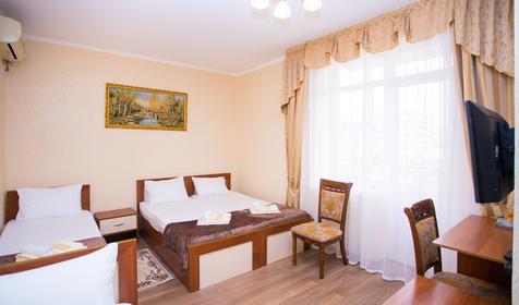 Четырехместный стандарт с балконом