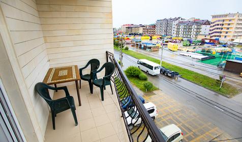 Люкс с балконом