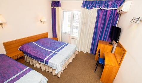 Трехместный стандарт с балконом. Отель Корона, Анапа, Витязево