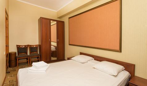 Стандарт двухместный двухкомнатный (3 этаж)