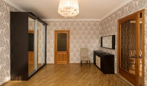 Люкс четырехместный трехкомнатный с кухней