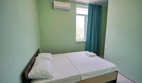 Двухместный стандарт с внутренним двориком (13 кв. м)