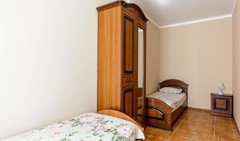 Люкс двухкомнатный пятиместный. Гостиница Мираж-Престиж, п. Лермонтово