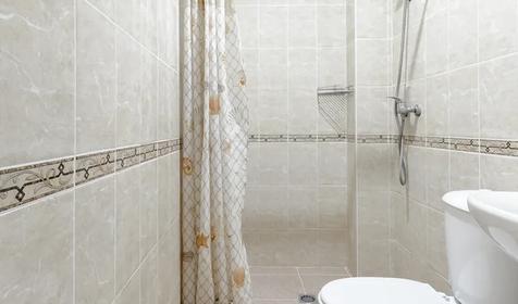 Люкс двухкомнатный пятиместный. Гостиница Мираж-Престиж, п. Лермонтово