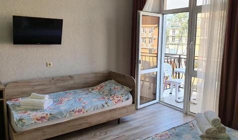 Стандарт четырехместный (с балконом)