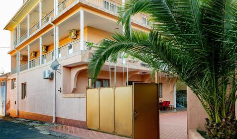 Частный гостевой дом Империя, Сочи, Лоо