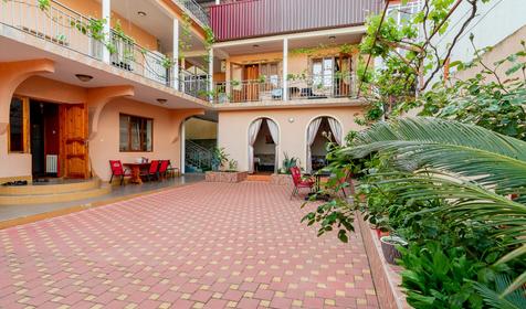 Частный гостевой дом Империя, Сочи, Лоо