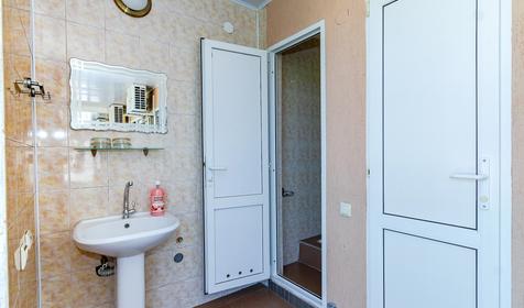 Частный гостевой дом Империя, Сочи, Лоо