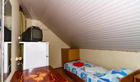 Трехместный эконом. Гостевой дом Аморе, Туапсе, Небуг