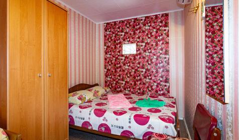 Трехместный эконом. Гостевой дом Аморе, Туапсе, Небуг