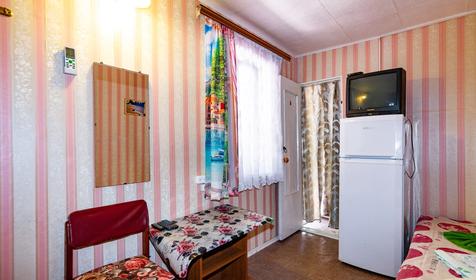 Трехместный эконом. Гостевой дом Аморе, Туапсе, Небуг