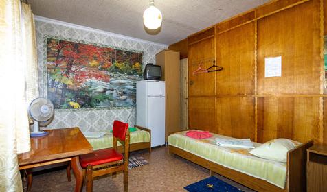 Четырехместный эконом. Гостевой дом Аморе, Туапсе, Небуг