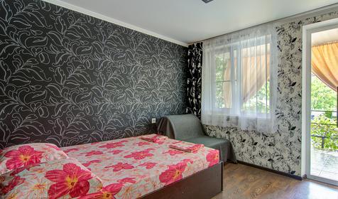 Двухместный стандарт с видом на бассейн