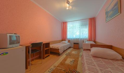 Эконом трехместный