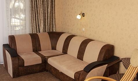 Люкс четырехместный двухкомнатный