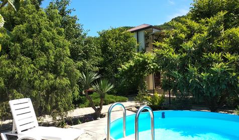 Ростовский дворик