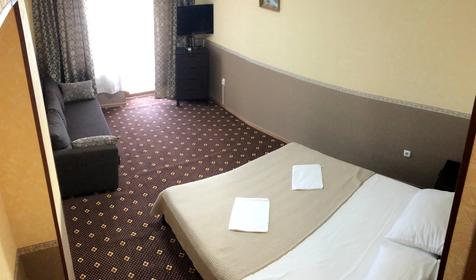 Люкс двухкомнатный с видом на море