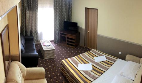 Люкс двухкомнатный с видом на море