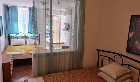 Четырехместный