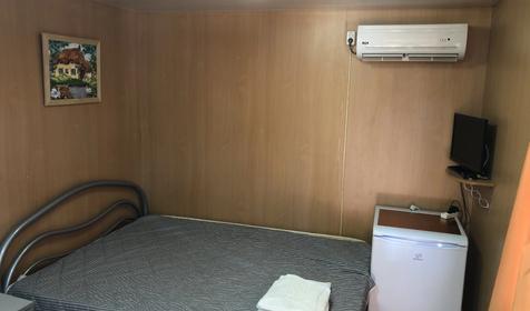 Трехместный домик