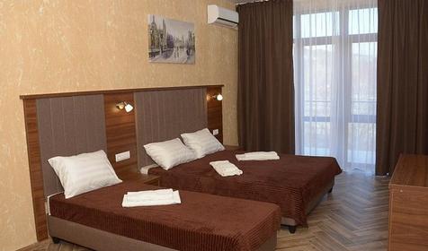 Семейный трехместный двухкомнатный