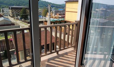 Четырехместный