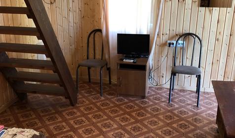  Четырехместный дом с удобствами